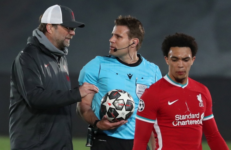 官方：因高温天气，澳女联水手vs喷气机推迟到7日16点