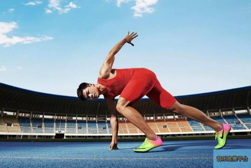 最帅萌神：库里无视啊门防守，打进逆天三分！